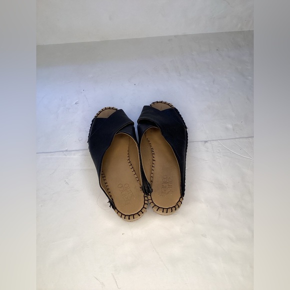 Fraco Sarto crisscross platform wedge heel sandals.  Size 6 M - Picture 6 of 9